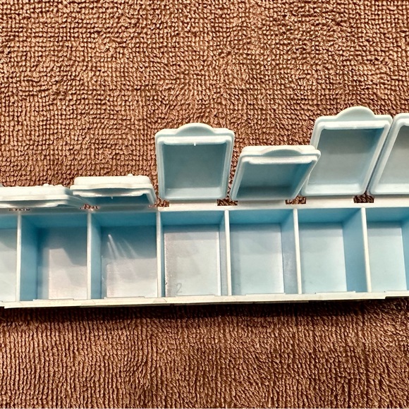 Daily Medication Holder - Picture 4 of 5